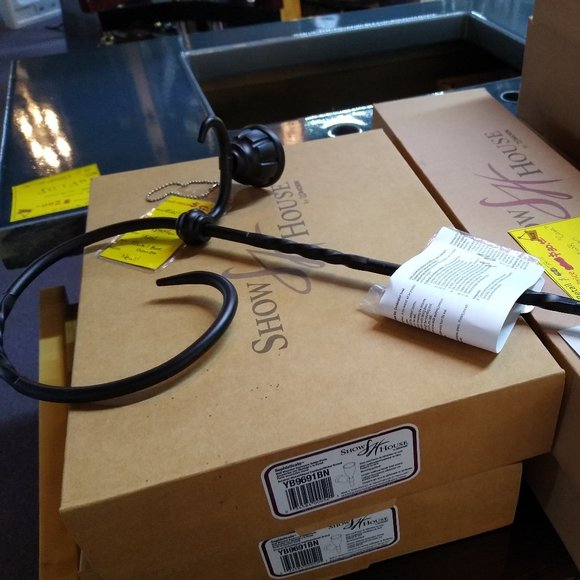 Showhouse Casa Towel Bar/Towel Ring Iron - Picture 3 of 5